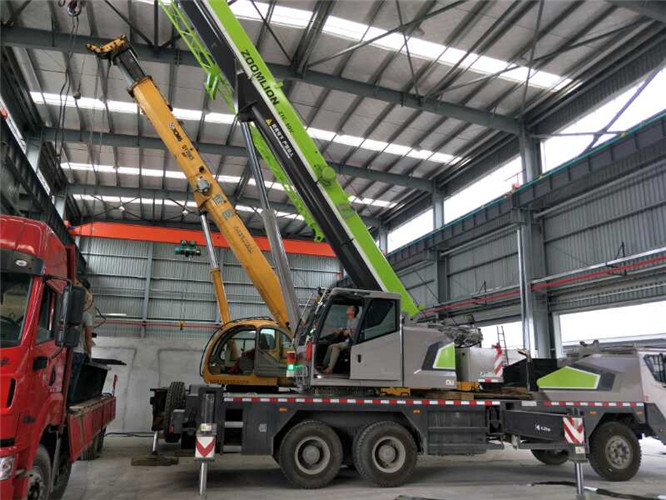 交城县高空车出租需要注意哪些安全事项？